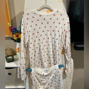 Skims Mushroom PJ set